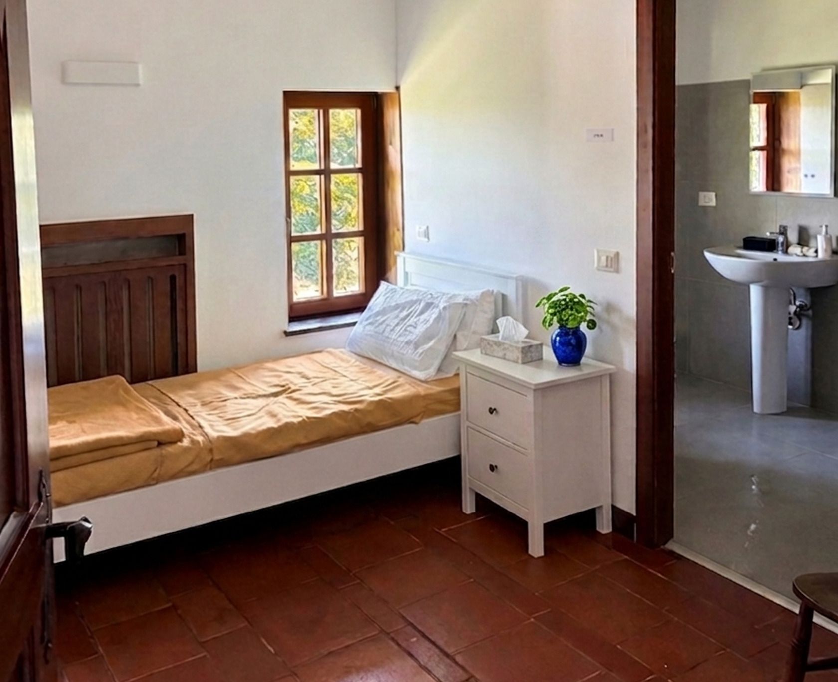 Le camere con bagno privato della Casa di Stefano